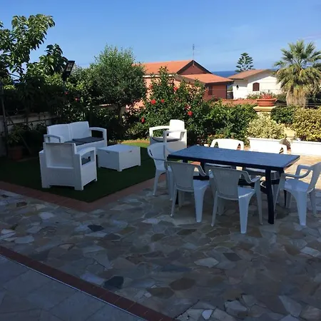 Mimosa- Per Le Vacanze Vicino A Tropea *