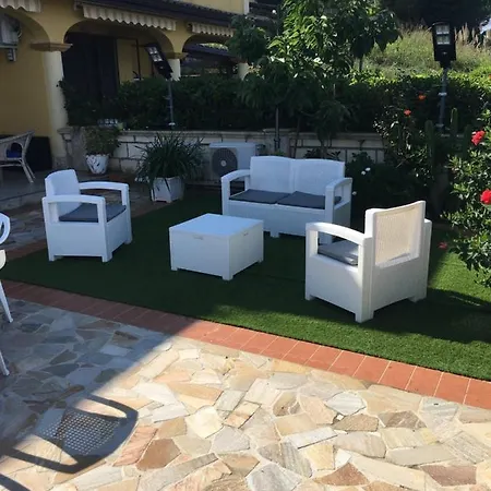 Mimosa- Per Le Vacanze Vicino A Tropea Briatico