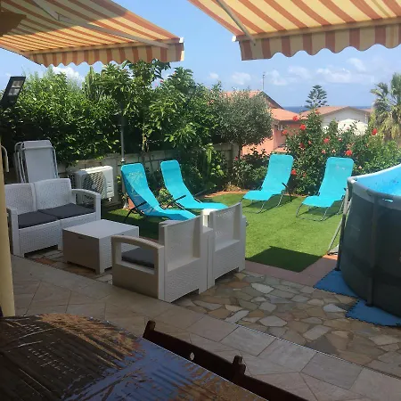 Mimosa- Per Le Vacanze Vicino A Tropea Briatico