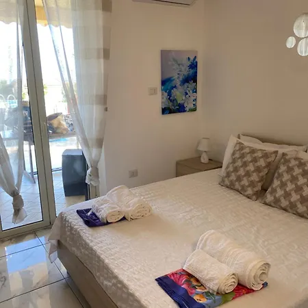 Mimosa- Per Le Vacanze Vicino A Tropea דירה