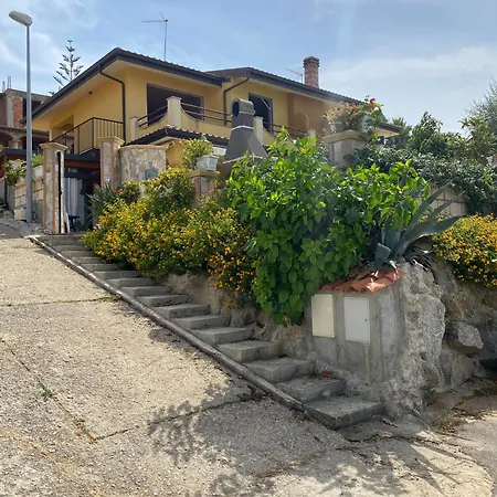 Mimosa- Per Le Vacanze Vicino A Tropea * Briatico